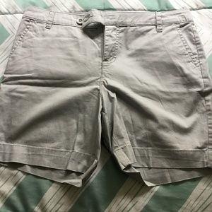 Style & Co gray shorts